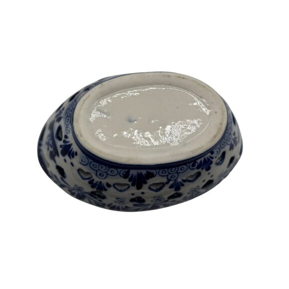 Dutch Delft Style Blue & White Ceramic Pierced Oval Bowls With Windmill Design - Picture 2 of 4